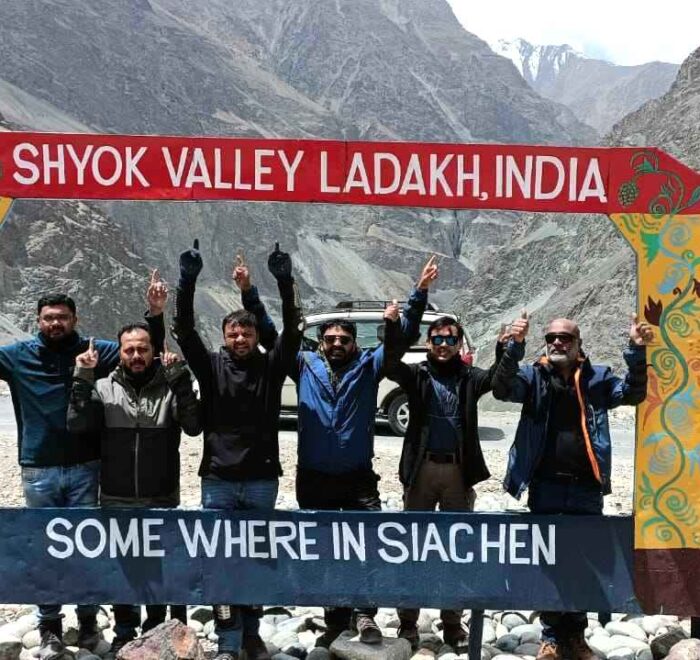 Group photo at the iconic Siachen Base Camp.